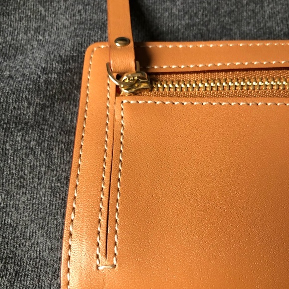 Kate Spade wallet - Picture 7 of 7